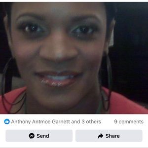 Meet your Posher, Carla